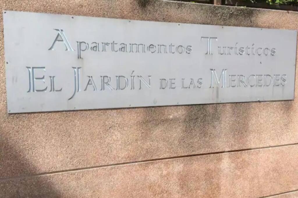 Samaniego, Piscina Y Garaje Junto Civitas Metropolitano Y Aeropuerto Madrid Kültér fotó